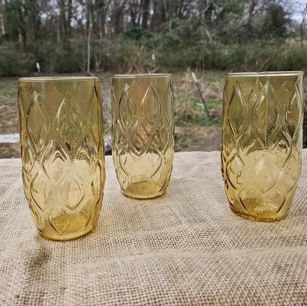 Set of Three Vintage Amber Glass Tumblers Libbey Madrid Pattern 60s 70s Era Boho - Picture 1 of 12